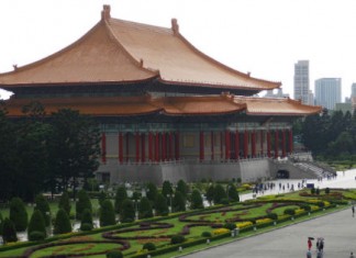 長榮抵價!香港來回台北$764起!端午都有平!包30kg行李!6月24日前出發- 長榮航空 (優惠至6月2日)