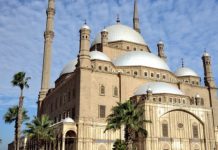 【埃及】商務艙半價!香港來回開羅$14,306起!包32kg行李!4月底前出發 – 埃及航空 (優惠至2月28日)