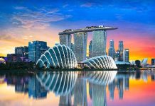 【旺季飛獅城】香港來回新加坡$1,018起!連稅千八起!暑假旺季都平!可早去晚返 – 國泰航空 (優惠至2月25日)