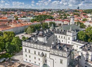 【歐遊平飛】去十字架山朝聖!香港來回立陶宛$2,498起!北歐 / 波羅的海各地都抵!3月至10月份出發 – 北歐航空 (優惠至1月13日)