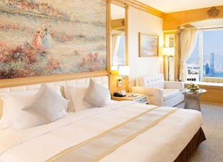 【即住抵價】5星級酒店+米芝連餐廳!銅鑼灣「富豪香港酒店」雙人房+早、晚餐+延遲退房:$898起 – 香港富豪酒店