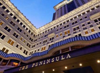 【慶祝紀念日】香港半島酒店.生日、周年紀念日專享優惠:豪華客房住宿$1,928起!送入住禮+延遲退房 – 香港半島酒店 (優惠至8月31日)