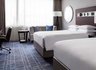 【探索大澳】天際萬豪.周末家庭優惠!豪華客房+任點晚餐+免費交通往大澳:每房$1,600起!可兩大兩細入住 – 香港天際萬豪酒店 (優惠至8月31日)