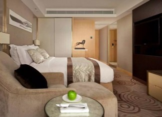 【食住歎假期】帝苑優悠住宿體驗!豪華客房+晚餐+餐飲 / SPA 75折優惠:每房$1,188起!周末及公眾假期適用 – 帝苑酒店 (優惠至9月30日)