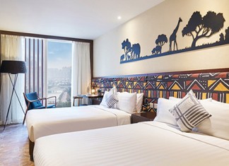 【新界輕旅行】屯門悅品.主題家庭房+兒童樂園 / 泳池浮床:每位$143起!雙人房+半自助餐:每位$210起 (優惠至9月30日)