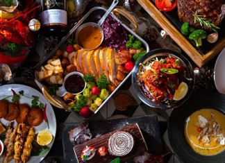 【在家食大餐】柏寧外賣聖誕大餐優惠!Ebb & Flow 派對套餐:每位$294起!歎聖誕火雞、德國豬手、美國戰斧牛扒、木頭蛋糕等美食 – 柏寧酒店 (優惠至2021年1月3日)