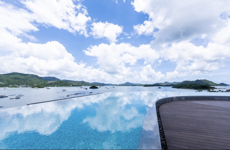 infinity pool 確係好呃 like