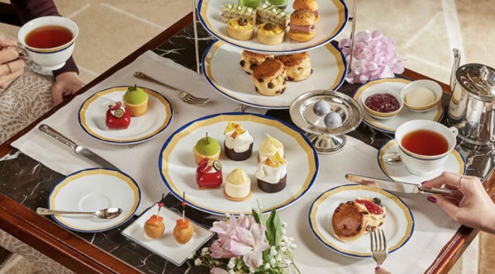 【半島酒店.悠閒周末套票】豪華客房 / 特級豪華海景客房+海鮮早午餐+早餐+外帶半島經典下午茶$4,400起 (包服務費)