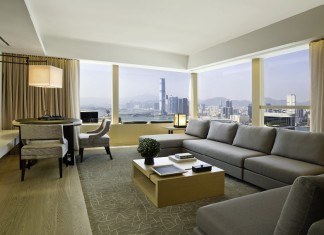 【The Upper House.歎打卡浴缸食餐好】升級客房+早餐+$1,000消費額$3,245起 (包服務費)!可挑戰搶1折優惠碼!另有升級套房連早餐方案!