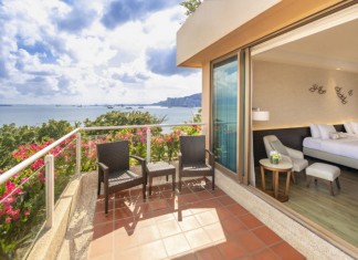 【黃金海岸酒店.海岸假期】尊尚海景客房連露台+晚餐+早餐$2,142起 (包服務費)!另有3日2夜方案 尊尚海景客房連露台