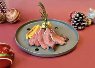 【爆抵負房價!宜必思.海景房連聖誕大餐共3餐】海景客房+聖誕大餐+晚餐+自助早餐+免費房內迷你吧$988起 (包服務費)!