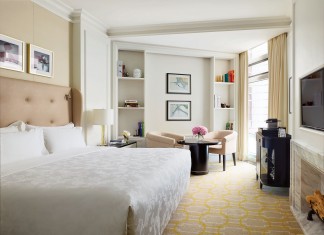 【朗廷酒店.超抵快閃優惠】住宿+The Food Gallery 自助早餐$888起!多種房型!最少344平方呎 內園景豪華客房