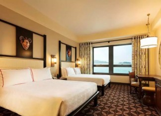 【迪士尼海景住宿優惠】迪士尼探索家度假酒店「海景客房」$1,472起!迪士尼樂園酒店「海景露台房」$1,732起 (已包服務費)!每房最多4人入住