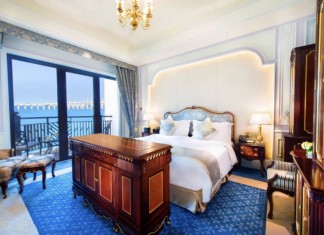 【Klook 9歲生日祭|澳門四大酒店住宿連餐飲優惠】澳門四季加$1有自助早餐|澳門勵宮、勵庭海景一千頭包升級海景房連自助早餐|澳門萊斯復古風打卡之選