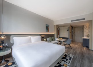 【低至62折!$353歎深圳海景嘉途酒店 staycation】豪華客房+錦繡中華家庭套票+自助早餐+迎賓咖啡+享用健身室+免費泊車 豪華客房 (大床)