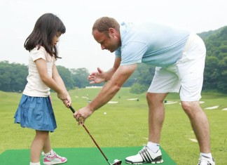 【深圳觀瀾湖.度假套餐優惠】高級豪華房+2大1小早餐+迷你吧+泳池+健身房+觀瀾湖大地生態藝術園門票:人均$319起|另有「買一晚送一晚」或「買一房送一房」優惠!